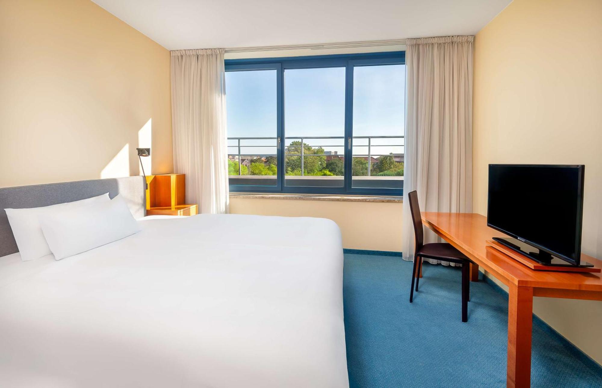Radisson Blu Fuerst Leopold Hotel Dessau-Rosslau Екстериор снимка