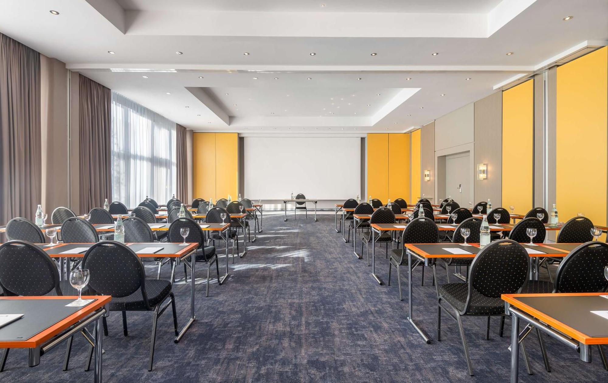 Radisson Blu Fuerst Leopold Hotel Dessau-Rosslau Екстериор снимка