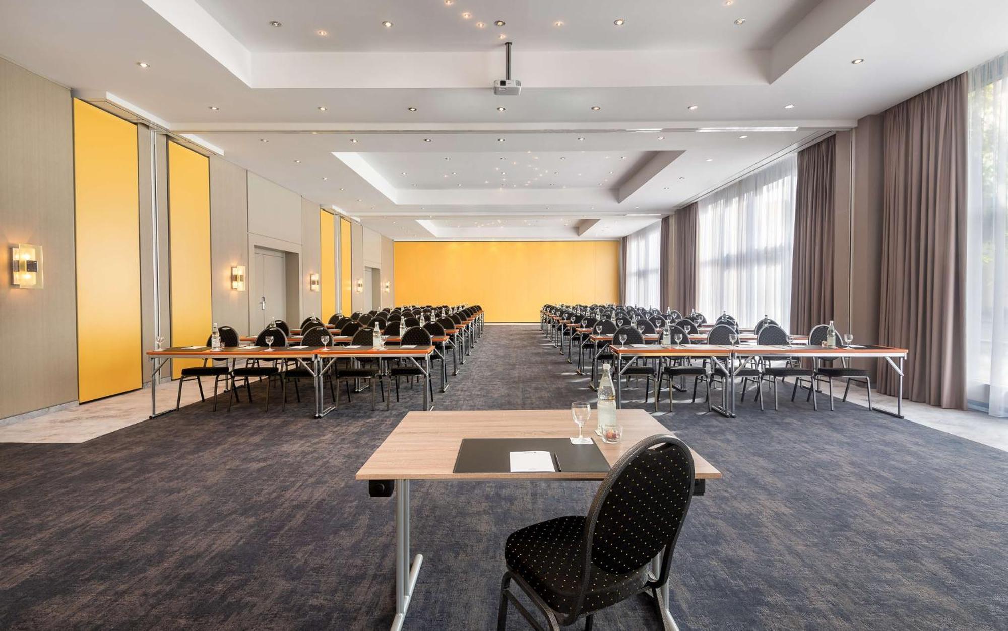 Radisson Blu Fuerst Leopold Hotel Dessau-Rosslau Екстериор снимка