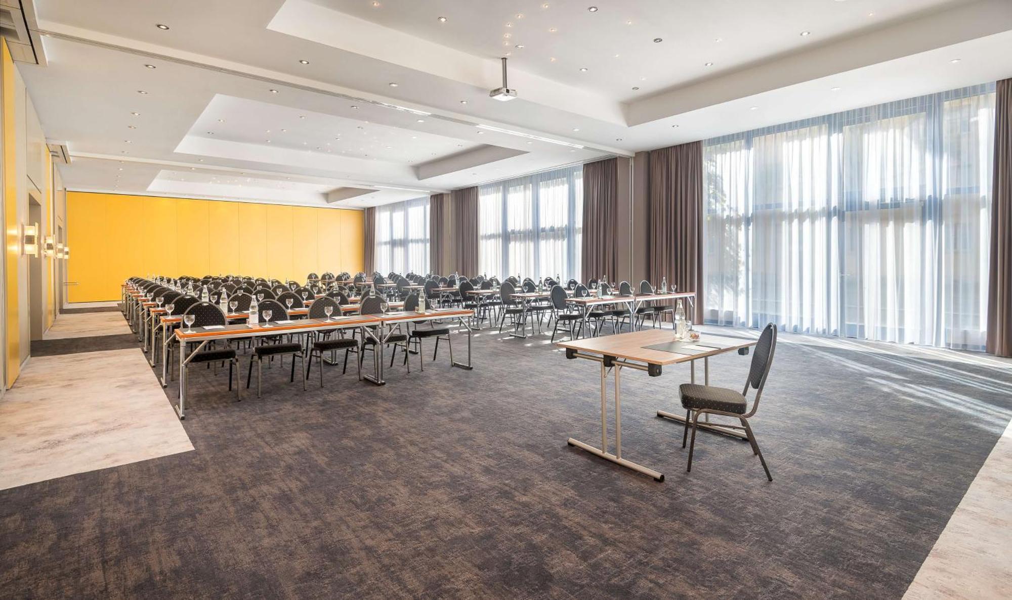 Radisson Blu Fuerst Leopold Hotel Dessau-Rosslau Екстериор снимка